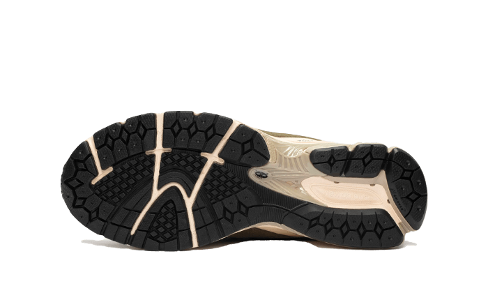 New Balance 2002R Mule Sns Desert Palm