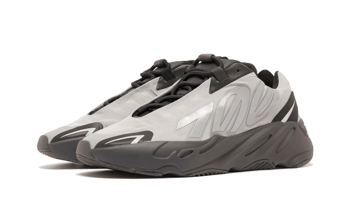 Adidas Yeezy 700 Mnvn Metallic
