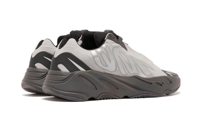 Adidas Yeezy 700 Mnvn Metallic