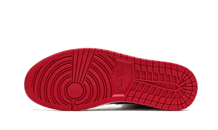 Air Jordan 1 High OG Patent Bred