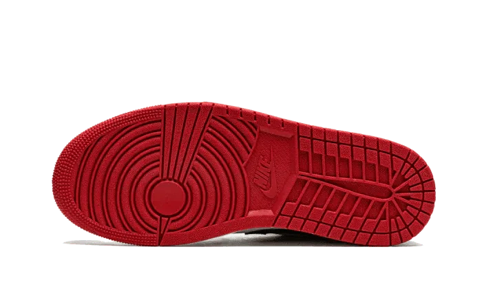 Air Jordan 1 Low Bred Toe