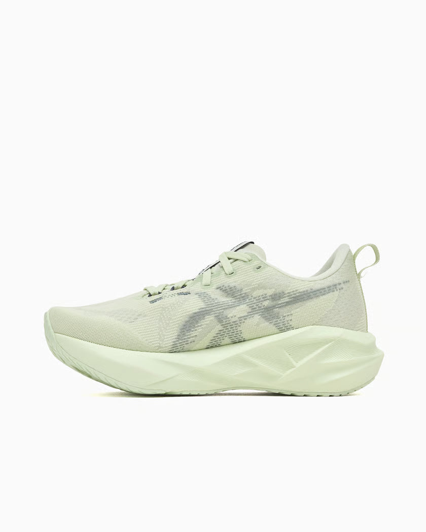 ASICS Novablast 5
