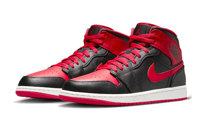 Air Jordan 1 Mid Alternate Bred 2022