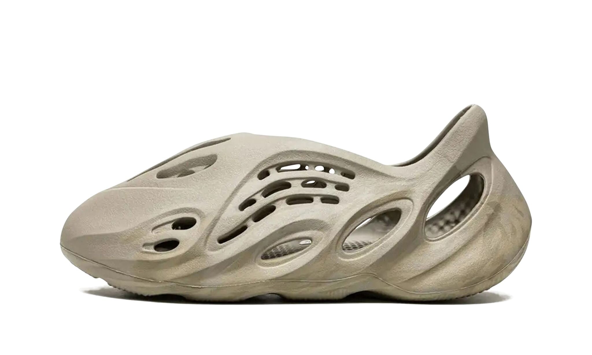 Yeezy Foam RNNR Stone Salt