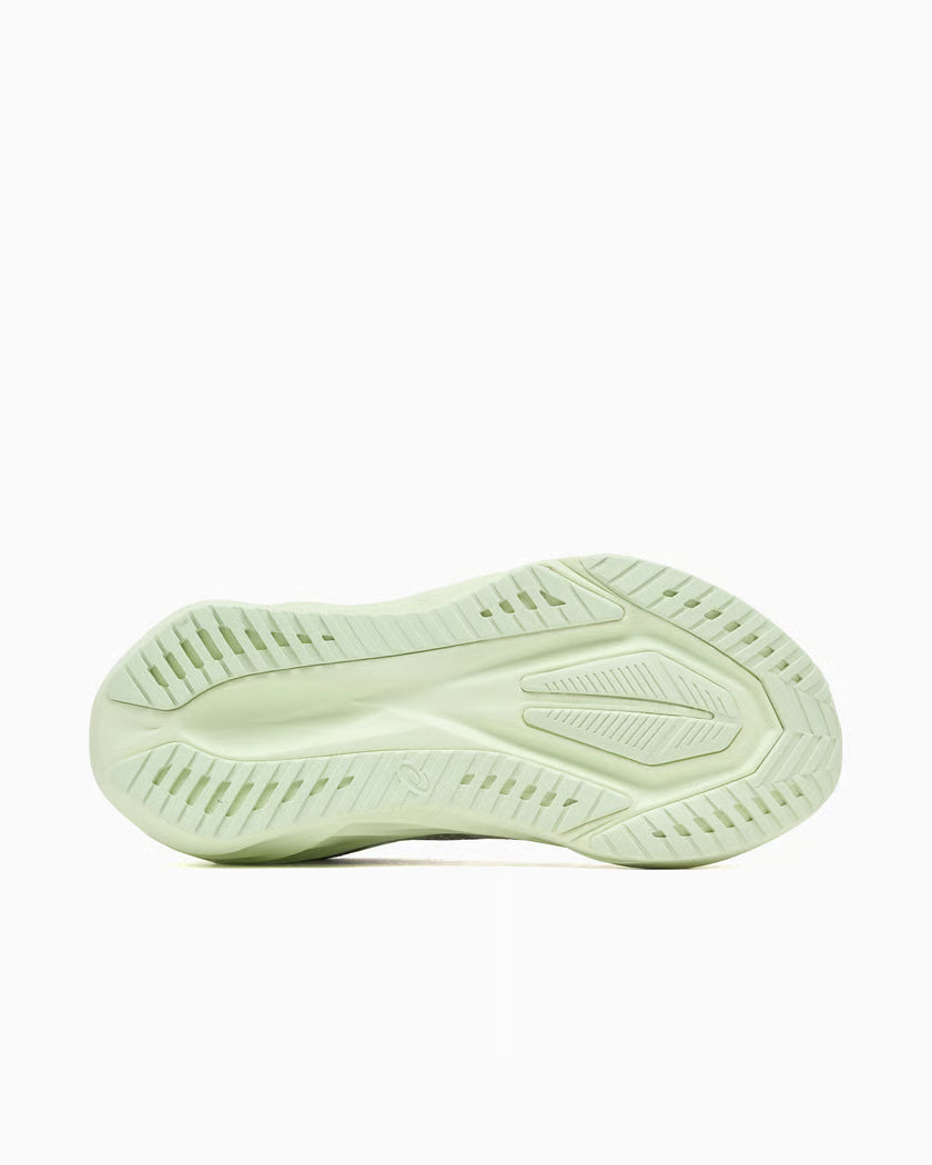 ASICS Novablast 5