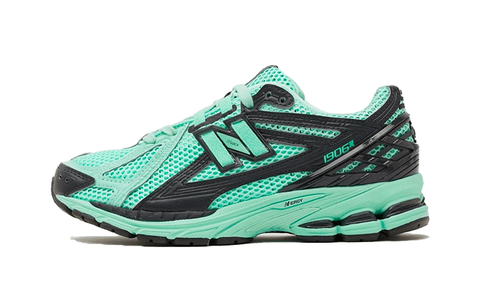 New Balance 1906R Size Green Black