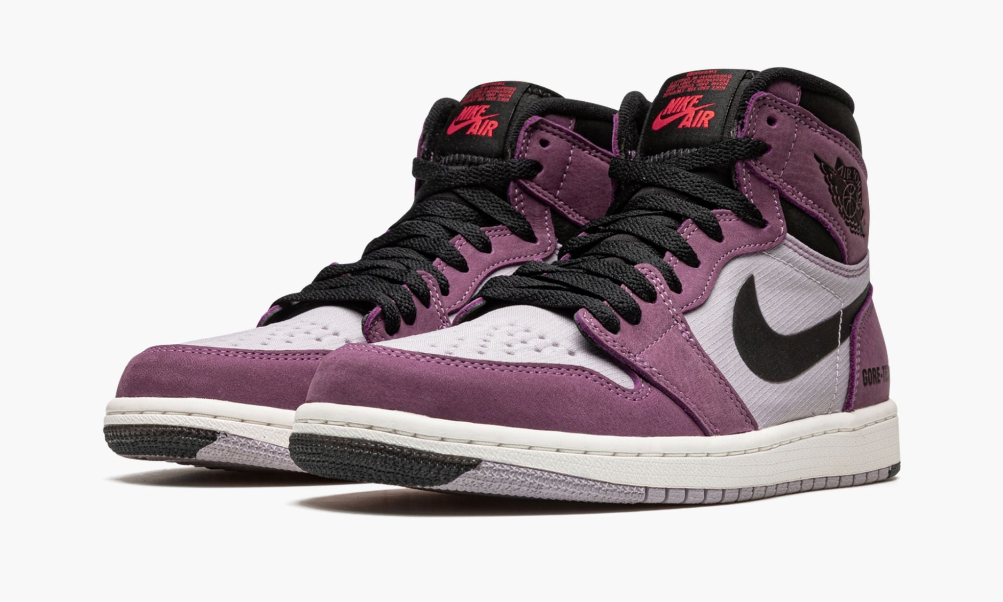 Air Jordan 1 GORE-TEX Berry